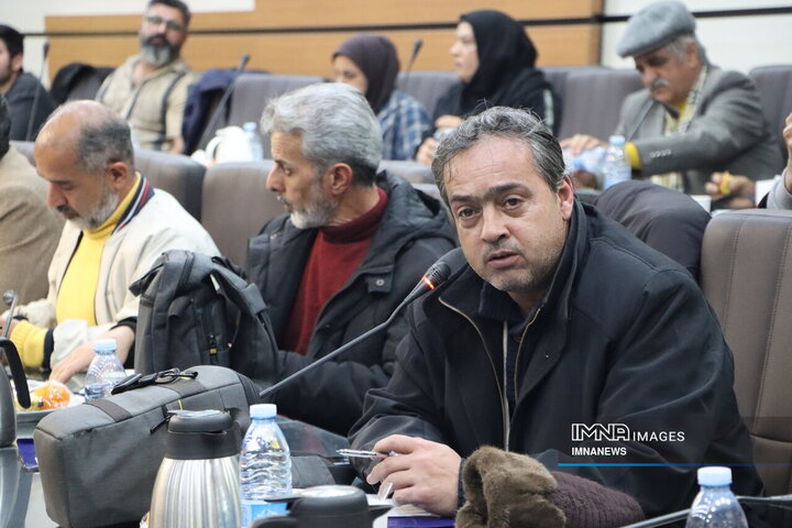 ششمین نشست خبری شهردار کرمان در آستانه هفته مقاومت