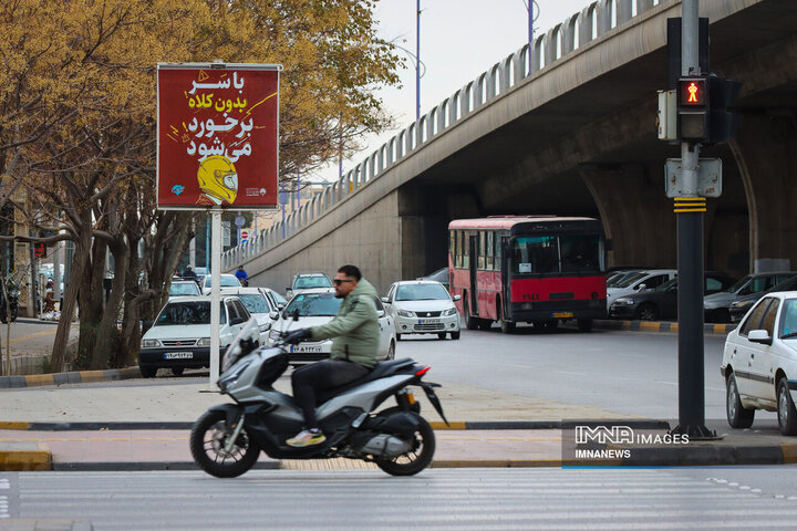 اکران شهری با محوریت فرهنگ‌سازی موتورسواری ایمن