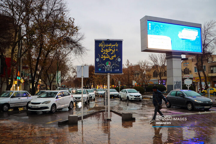 اکران شهری با محوریت فرهنگ‌سازی موتورسواری ایمن