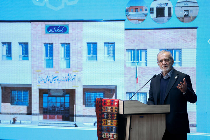 هر اقدامی در حوزه ساخت مدرسه، ساخت آینده و فردای این مملکت است