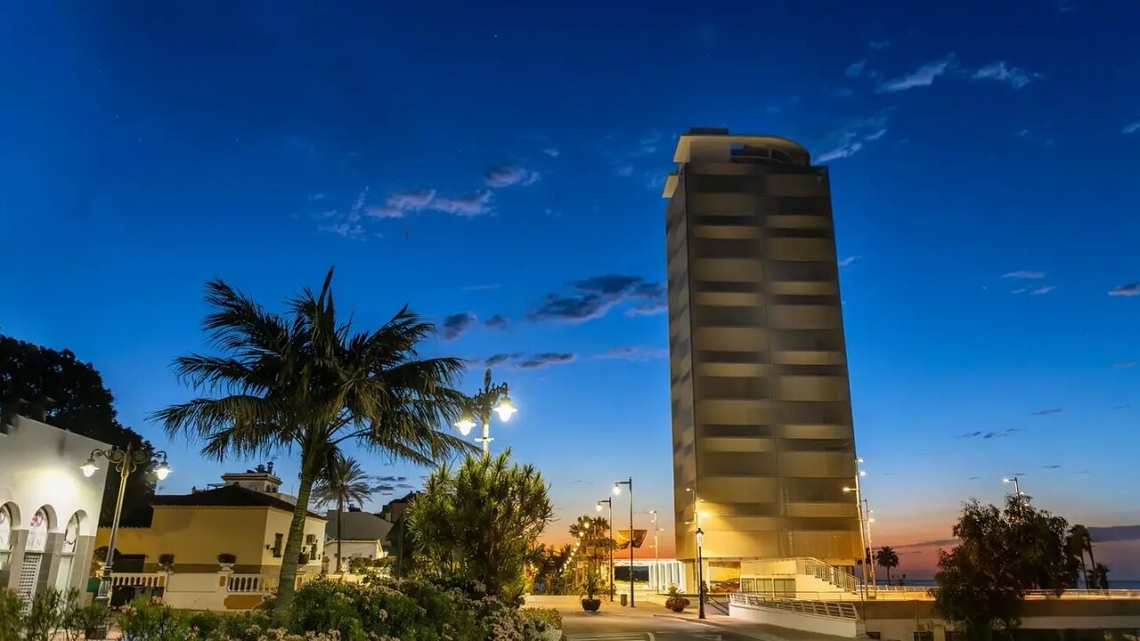 وقتی دیوارهای خاموش جان میگیرند؛ بازآفرینی شهرها با مراکز فرهنگی