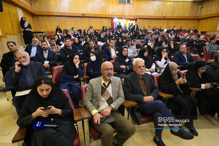 افتتاح دوازدهمین کلینیک درمان زخم مبتنی بر فناوری پلاسما در اصفهان