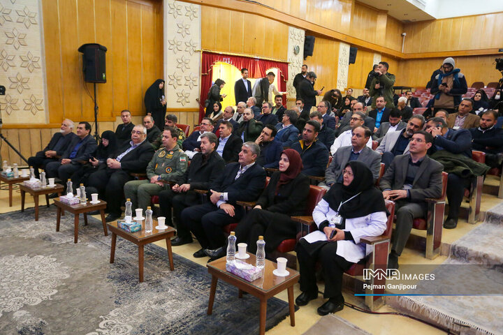 افتتاح دوازدهمین کلینیک درمان زخم مبتنی بر فناوری پلاسما در اصفهان