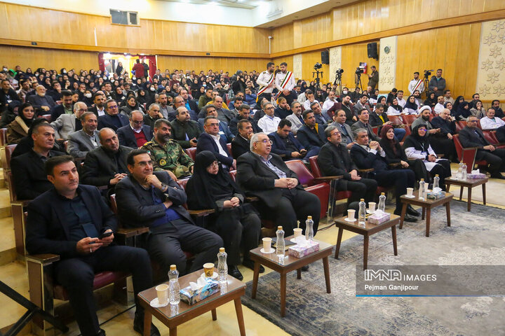 افتتاح دوازدهمین کلینیک درمان زخم مبتنی بر فناوری پلاسما در اصفهان