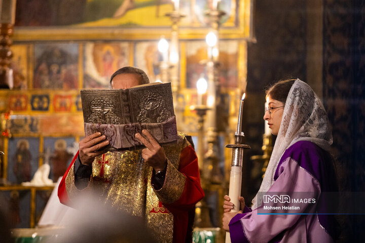 مراسم سال نو میلادی در کلیسای وانک