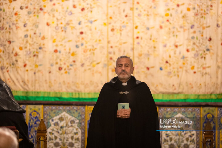 مراسم سال نو میلادی در کلیسای وانک
