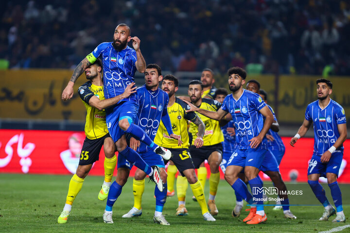 معوقه از هفته دهم لیگ برتر فوتبال؛ سپاهان  استقلال