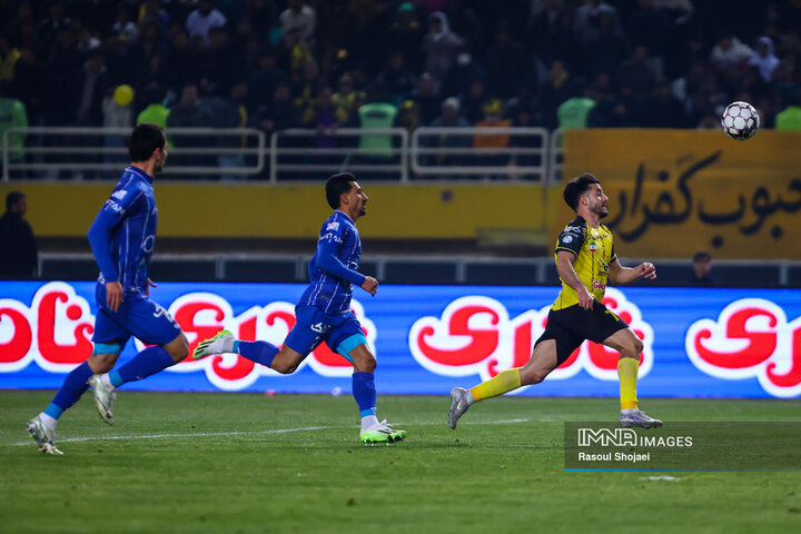 معوقه از هفته دهم لیگ برتر فوتبال؛ سپاهان  استقلال