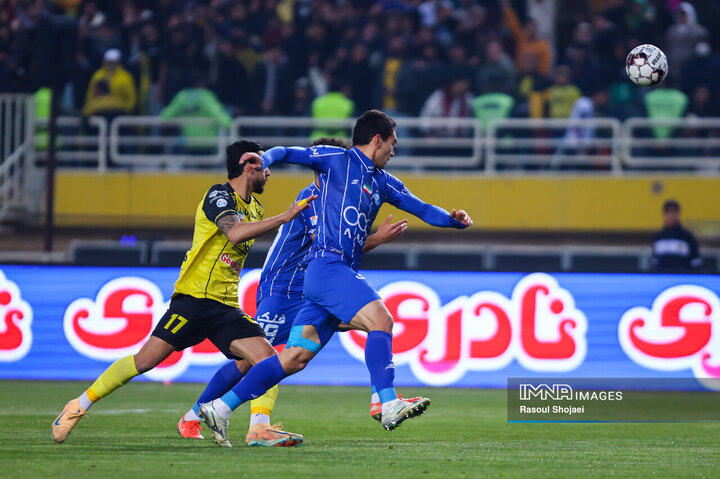 معوقه از هفته دهم لیگ برتر فوتبال؛ سپاهان  استقلال