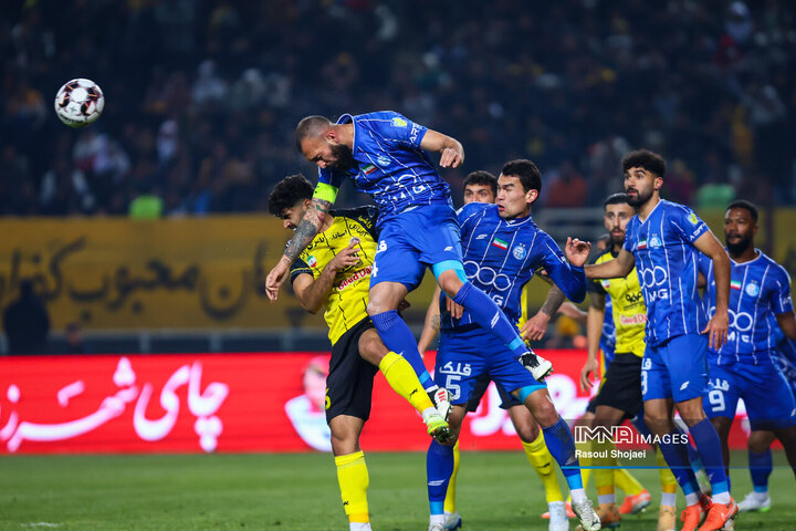 معوقه از هفته دهم لیگ برتر فوتبال؛ سپاهان  استقلال