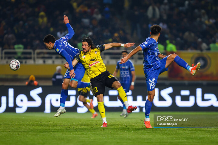 معوقه از هفته دهم لیگ برتر فوتبال؛ سپاهان  استقلال