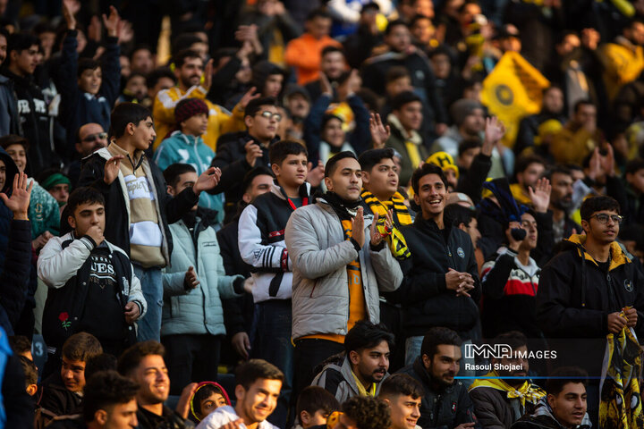 معوقه از هفته دهم لیگ برتر فوتبال؛ سپاهان  استقلال