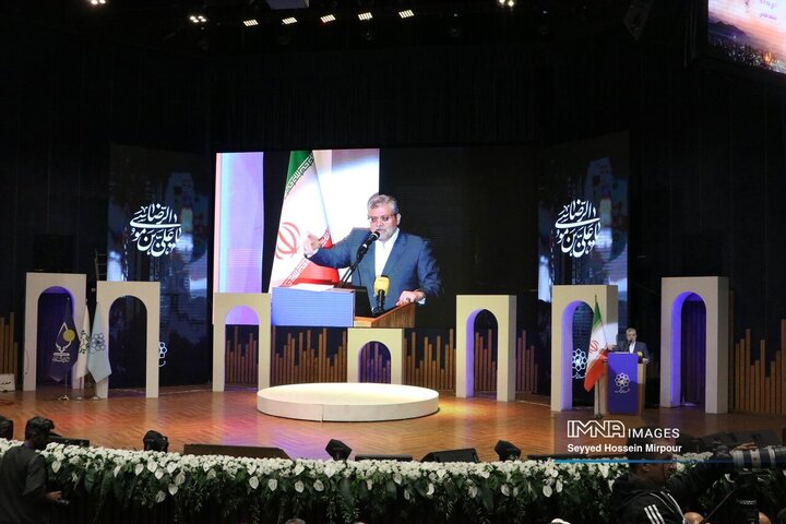 مراسم اعطای نشان مشهدالرضا(ع)