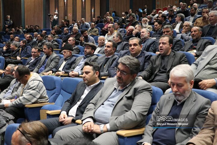 مراسم اعطای نشان مشهدالرضا(ع)