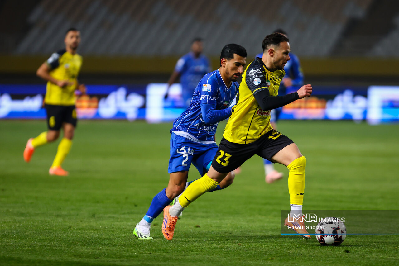 سپاهان و استقلال در یک جدال فنی؛ تحلیلی از تقابل دو غول فوتبال ایران