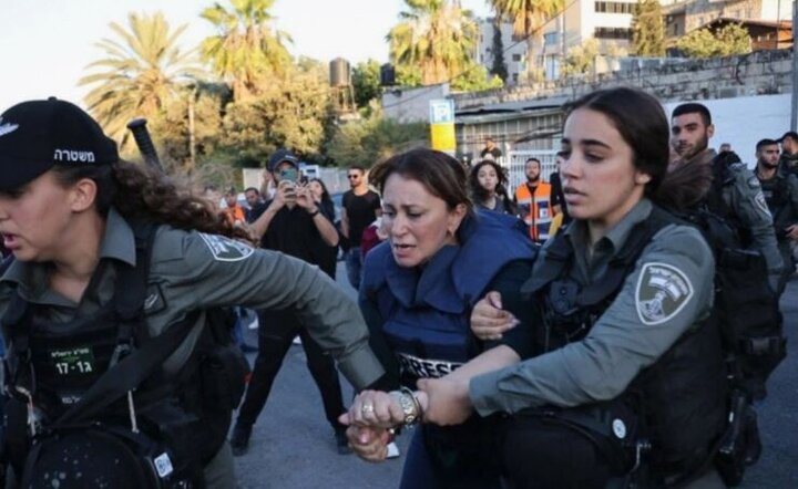 بازداشت ۴۲ خبرنگار فلسطینی در سال ۲۰۲۵