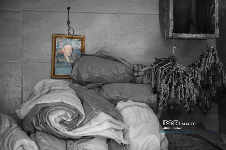 کسب روزی زیر سایه پدر