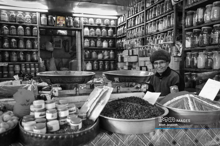 کسب روزی زیر سایه پدر