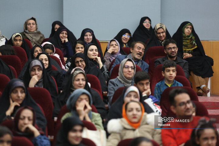 ویژه برنامه «شبی به یاد پدر»