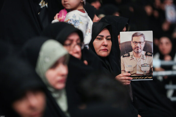 دیدار خانواده شهدای اقتدار با رهبر انقلاب