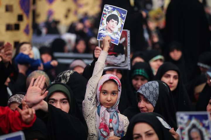 دیدار خانواده شهدای اقتدار با رهبر انقلاب