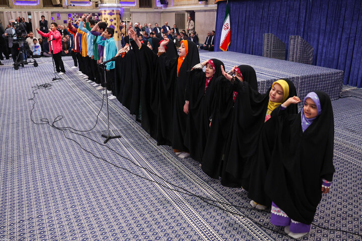 دیدار خانواده شهدای اقتدار با رهبر انقلاب