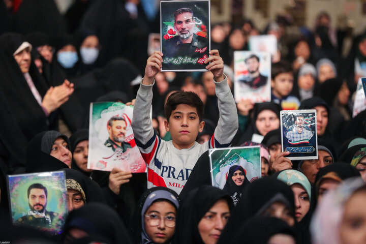 دیدار خانواده شهدای اقتدار با رهبر انقلاب