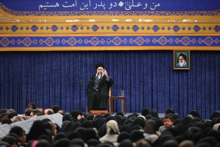 دیدار خانواده شهدای اقتدار با رهبر انقلاب