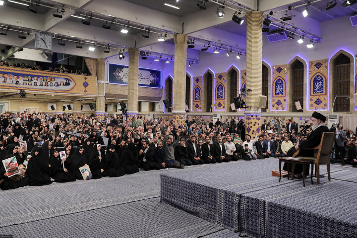 دیدار خانواده شهدای اقتدار با رهبر انقلاب