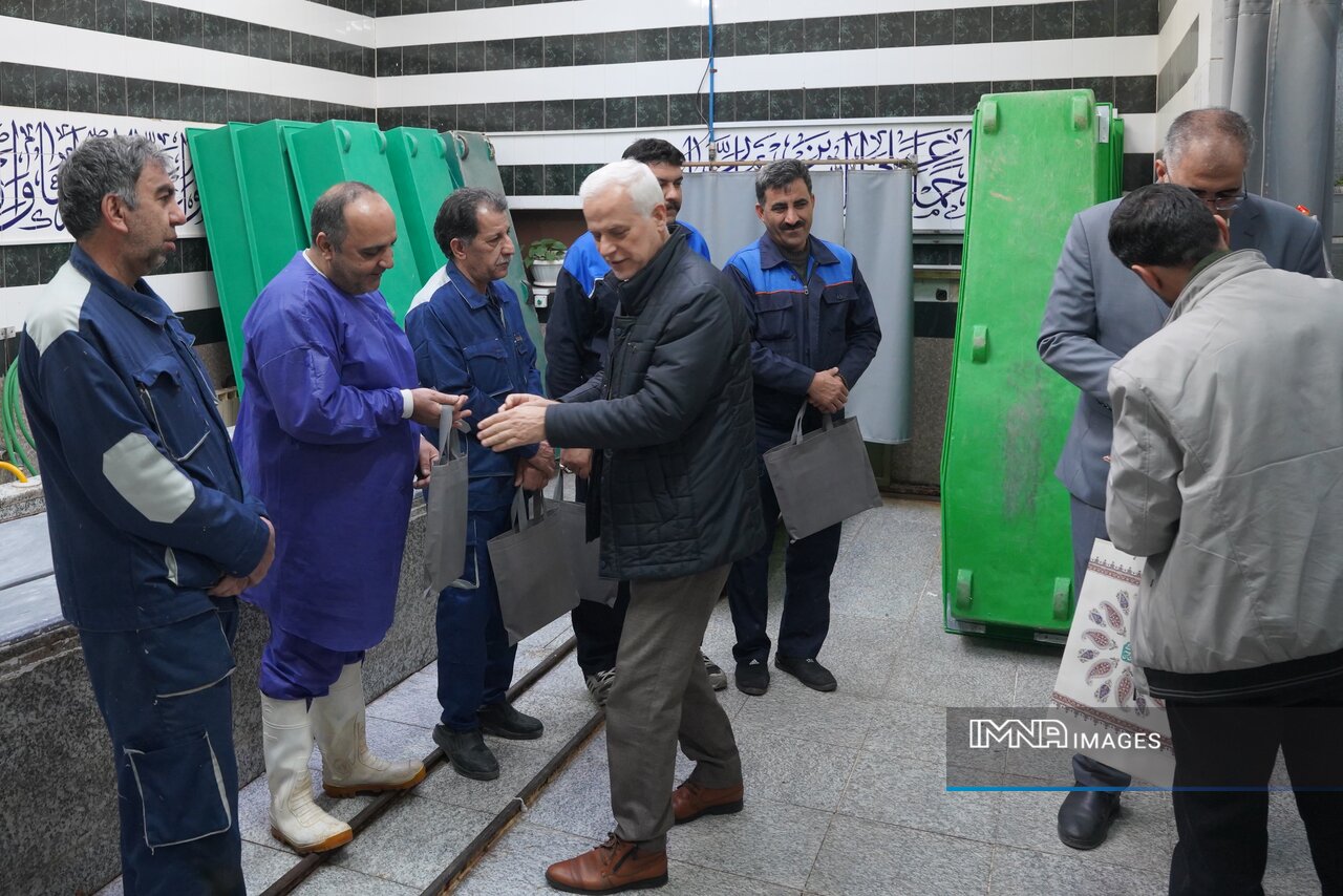 تکریم خانواده‌های داغدار و تسریع خدمت‌رسانی اولویت باغ رضوان است