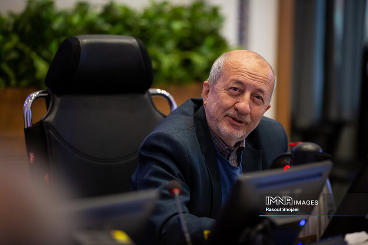 عباس حاج رسولی ها رئیس کمیسیون اقتصادی، سرمایه گذاری و گردشگری شورای اسلامی شهر