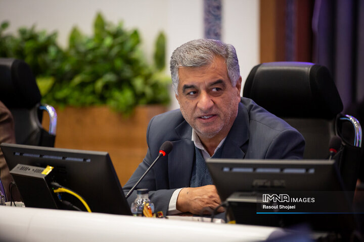 احمد شریعتی، عضو هیئت‌رئیسه شورای شهر