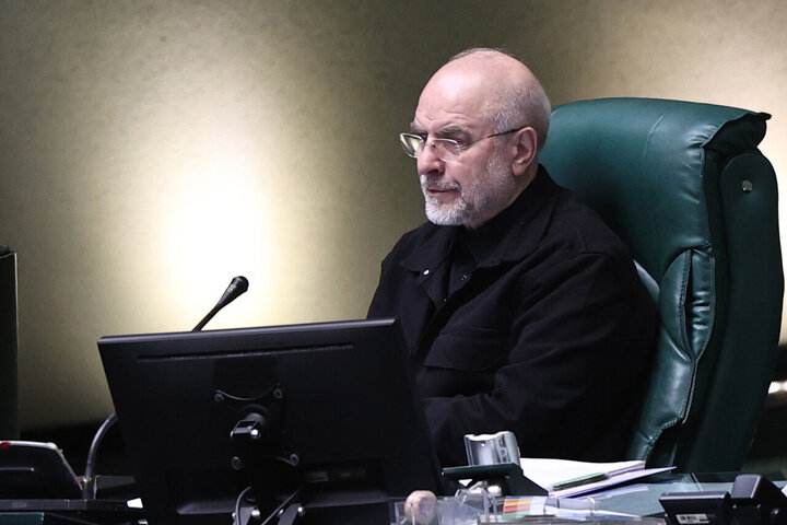 مجلس و دولت برای رسیدن به ثبات اقتصادی در بودجه ۱۴۰۵ تلاش کنند