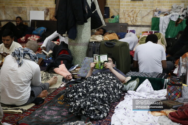 مراسم اعتکاف طلاب غیر ایرانی