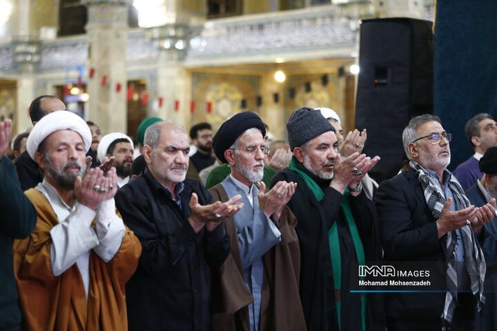 مراسم اعتکاف طلاب غیر ایرانی