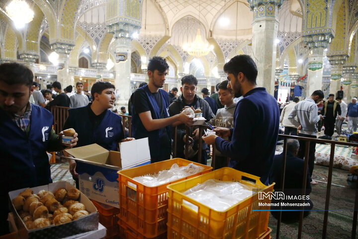 مراسم اعتکاف طلاب غیر ایرانی