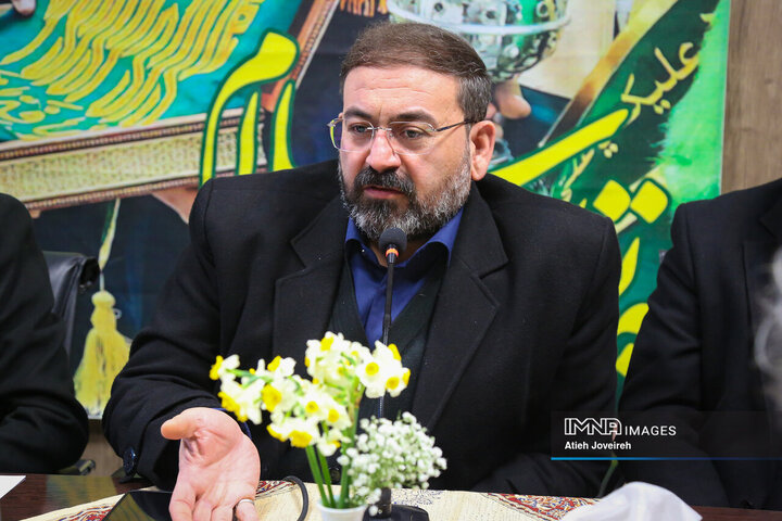 انبارهای غیرقانونی در کنار پایانه‌های اصفهان عامل اصلی مشکلات ترافیکی هستند