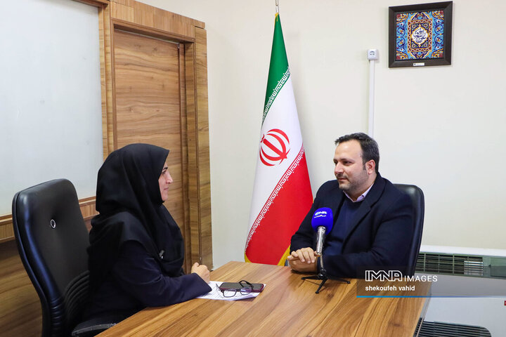 حضور رئیس مرکز پژوهش‌های شورای شهر اصفهان در خبرگزاری ایمنا