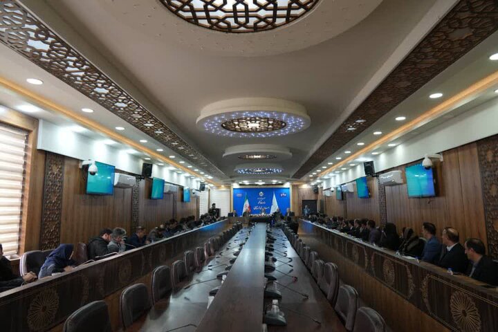 سهم ۴۵ درصدی اصناف از اقتصاد لرستان