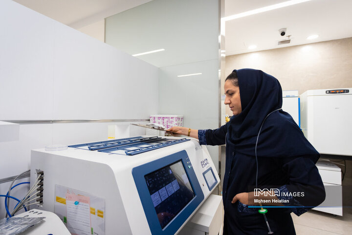 انکوباتور نگهداری از جنین