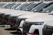 تفاوت قیمت کارخانه و بازار خودرو در بهمن ۱۴۰۴