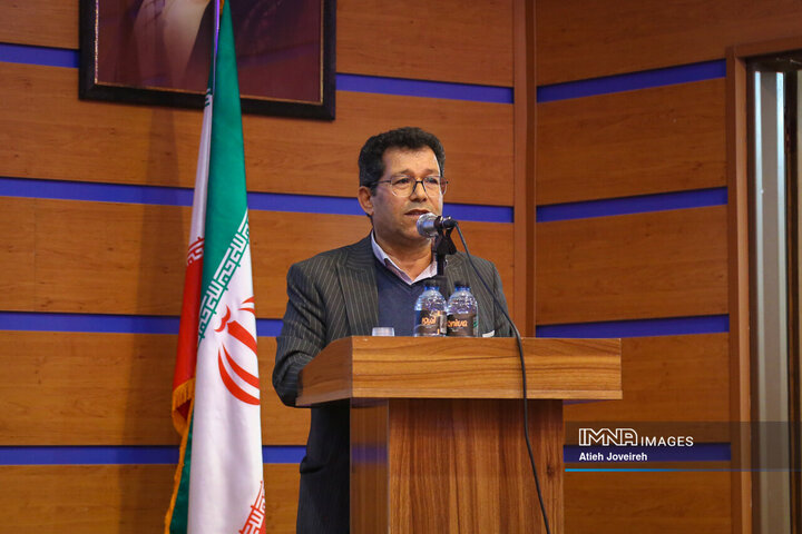 جلسه نهضت پاسخگویی به مطالبات شوراهای اسلامی و دهیاران بخش مرکزی شهرستان اصفهان