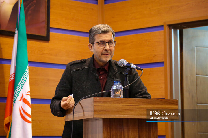 جلسه نهضت پاسخگویی به مطالبات شوراهای اسلامی و دهیاران بخش مرکزی شهرستان اصفهان