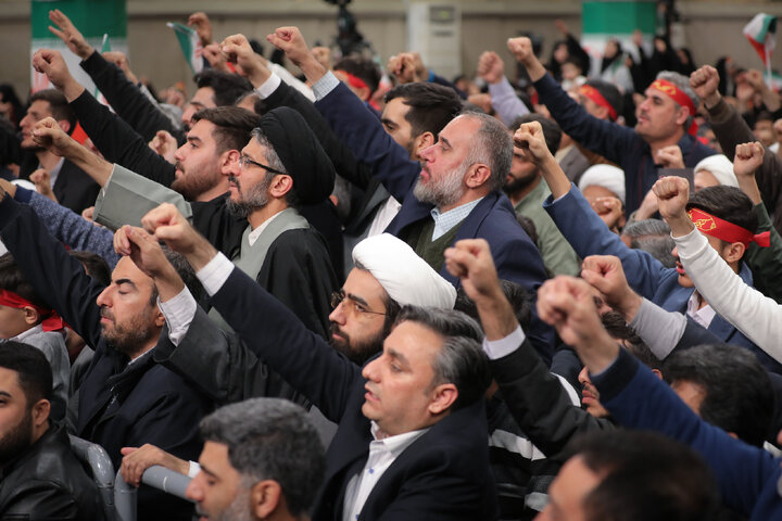 دیدار مردم قم با رهبر انقلاب