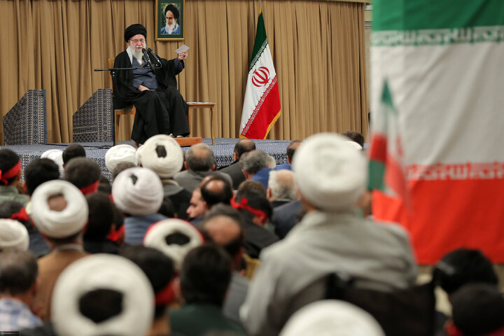 دیدار مردم قم با رهبر انقلاب