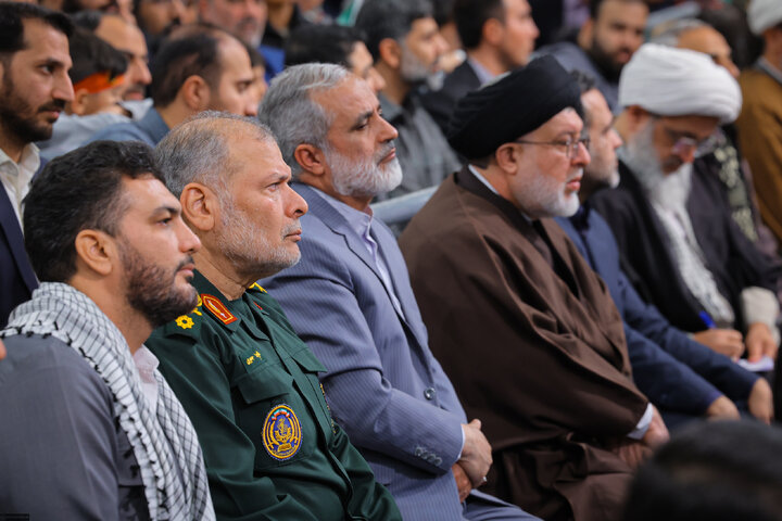 دیدار مردم قم با رهبر انقلاب