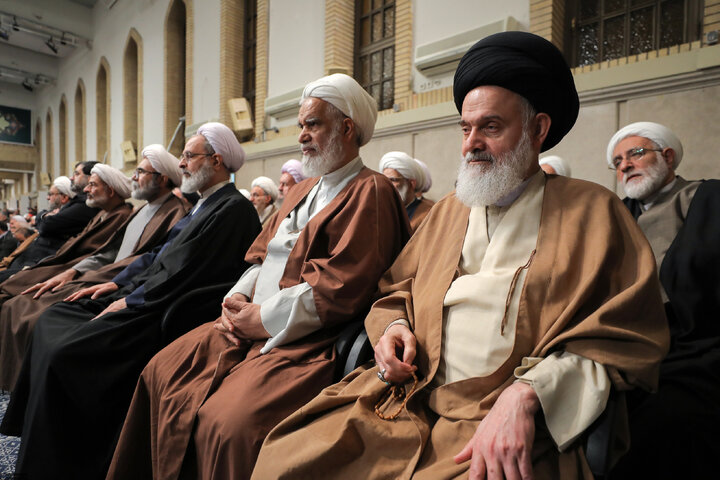 دیدار مردم قم با رهبر انقلاب