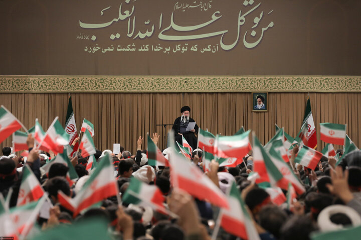 دیدار مردم قم با رهبر انقلاب