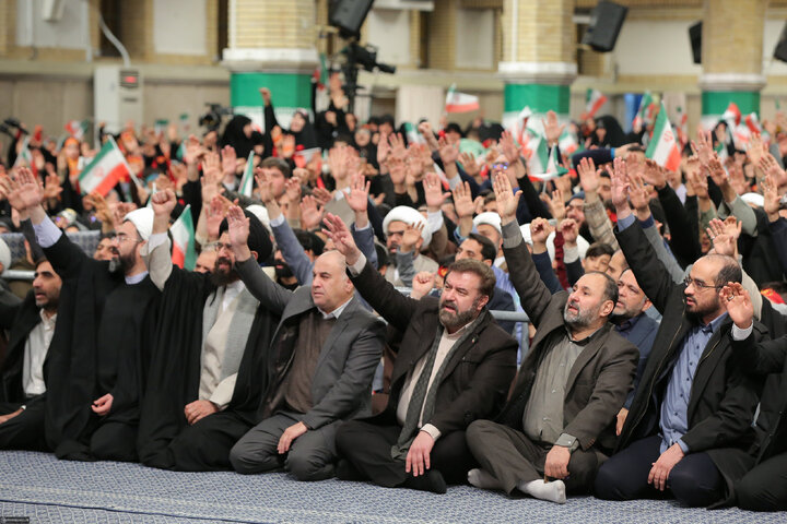 دیدار مردم قم با رهبر انقلاب