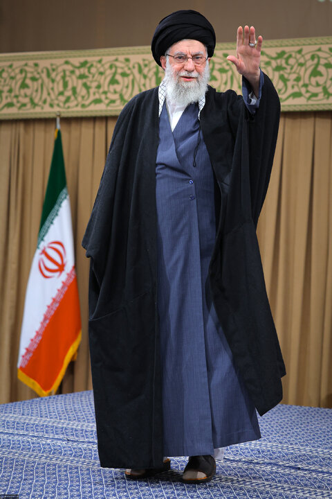 دیدار مردم قم با رهبر انقلاب